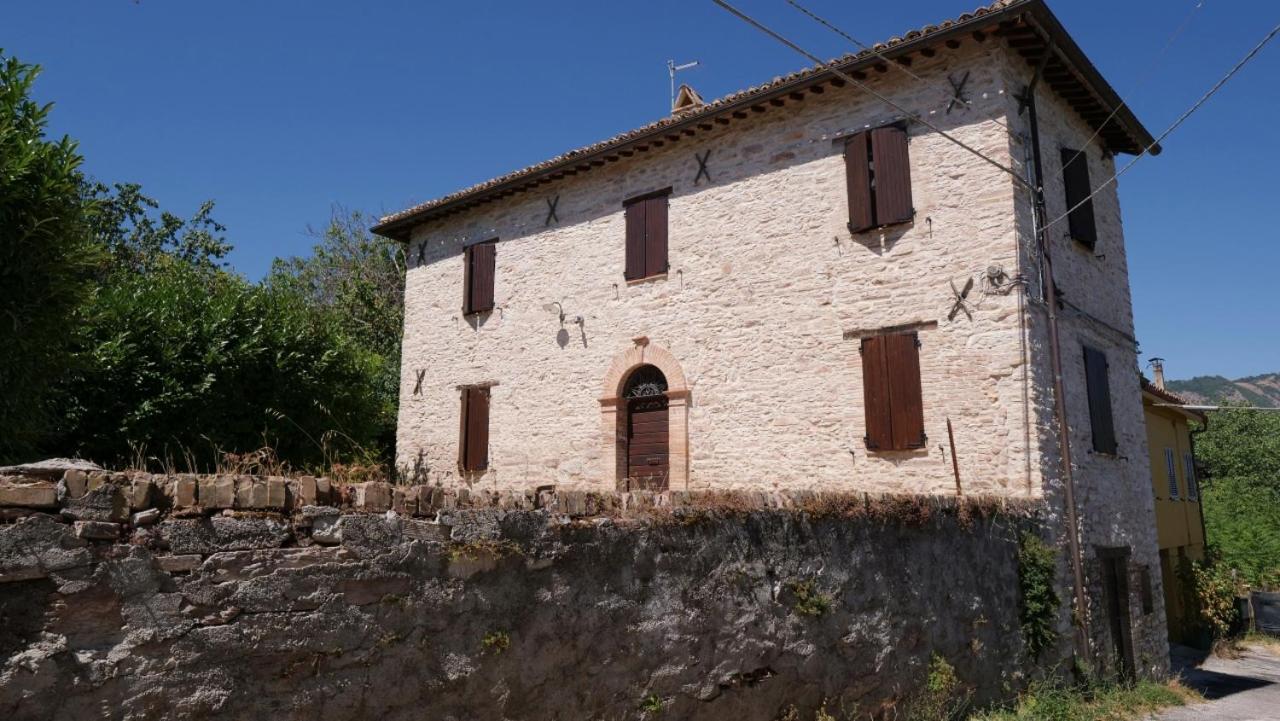 Borgo De' Varano By Hotel I Duchi Camerino Exterior photo